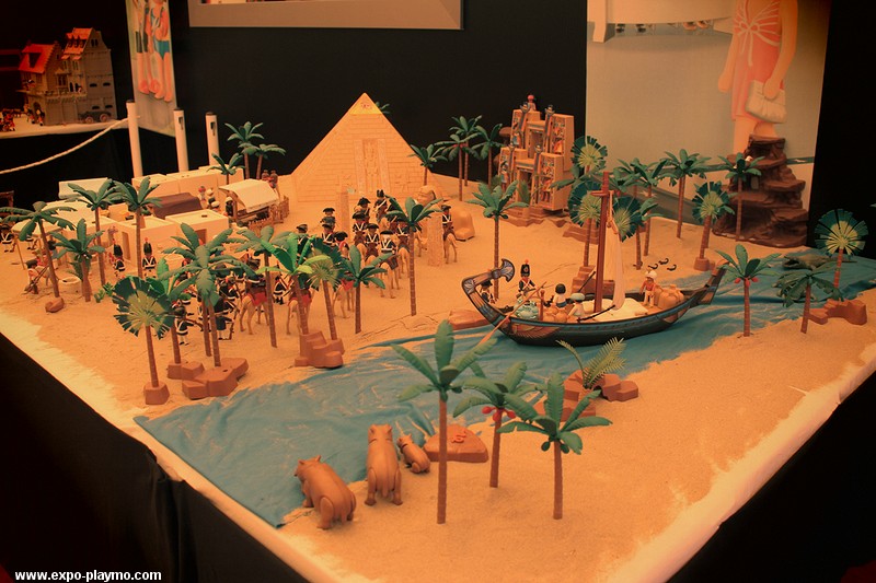 La Campagne d'Egypte de Napoléon réalisée en Playmobil