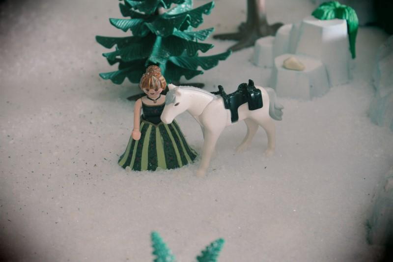 Anna en playmobil reine des neiges alizee
